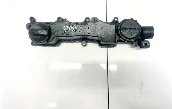 Rocker cam cover