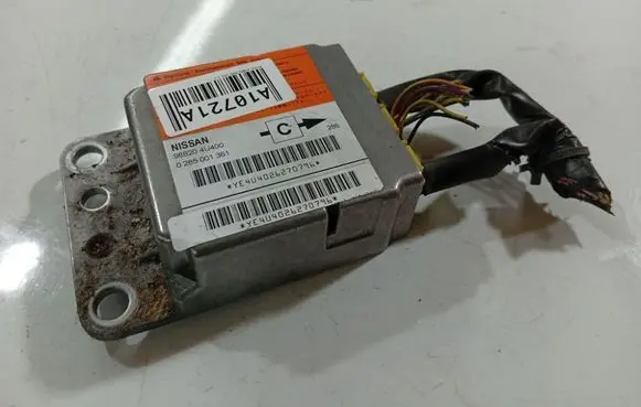 Nissan Almera Tino Airbag control unit/module 988204U400