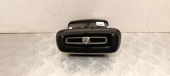 Volvo XC40 Dashboard side air vent grill/cover trim 31442625