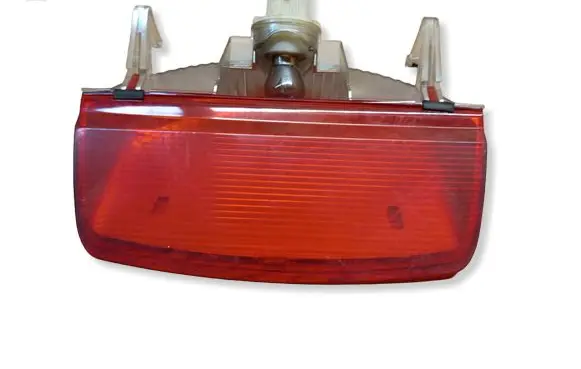 Nissan Micra Third/center stoplight 270331 E1021390