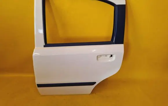 Rear door