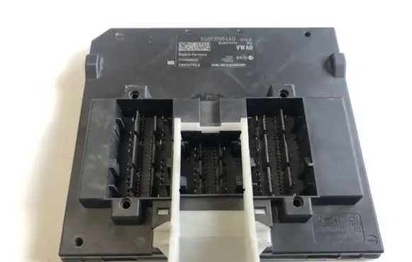 Audi A3 S3 8V Comfort/convenience module 5Q0937084AD