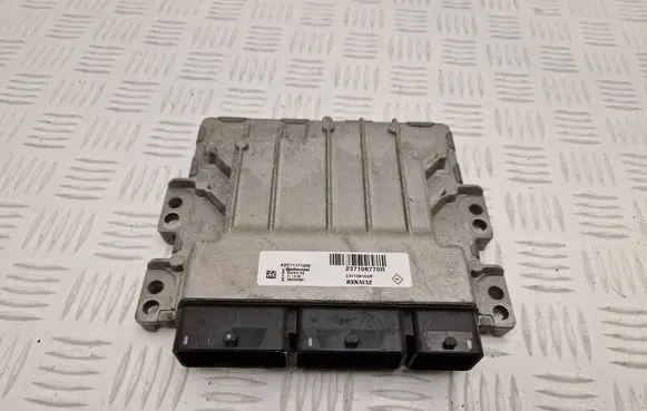 Renault Captur Engine control unit/module 237106102R A2C11171300 237108770R