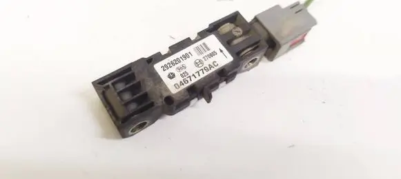 Chrysler 300 - 300C Airbag deployment crash/impact sensor 04671779AC 2926201901