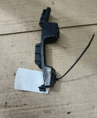 Audi A8 S8 D4 4H Rear bumper mounting bracket 4H0807365A