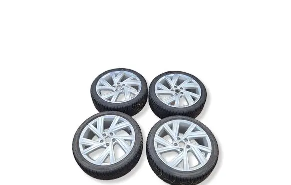 Volkswagen Golf VIII R18 alloy rim 5H0601025AB 5H0601025M