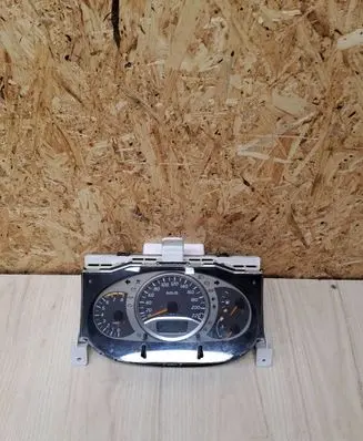 Nissan Almera Tino Speedometer (instrument cluster) BU000 0709344