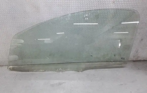 Toyota Aygo AB10 Front door window/glass (coupe) 