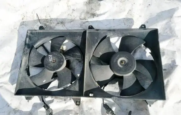 Chevrolet Epica Radiator cooling fan shroud 62r0097