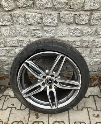 Mercedes-Benz E W238 R19 alloy rim A2134012100
