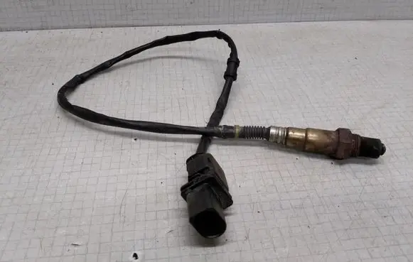 Volkswagen Transporter - Caravelle T5 Lambda probe sensor 0708140519 1928404687