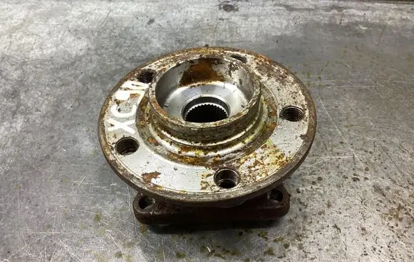Volvo XC90 Rear wheel hub