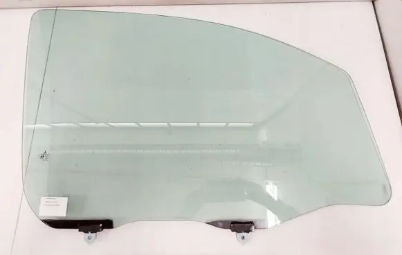 Mitsubishi Endeavor Front door window glass four-door