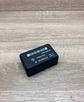 BMW 5 E39 Rain sensor 6904012 00605002