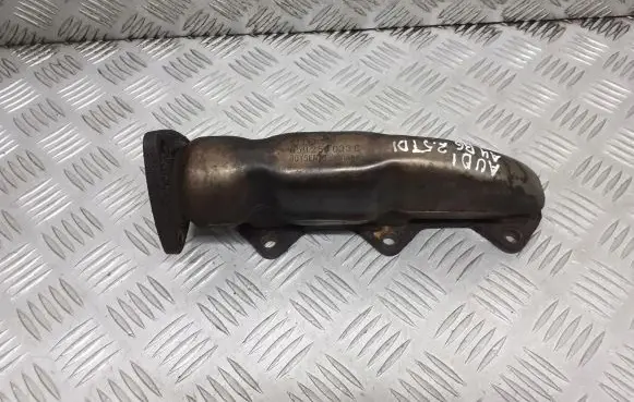 Audi A4 S4 B6 8E 8H Exhaust manifold 059253033C