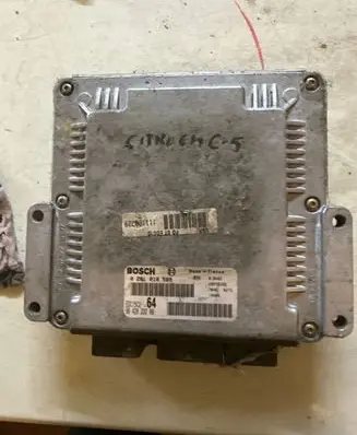 Citroen C5 Engine control unit/module 0281010589