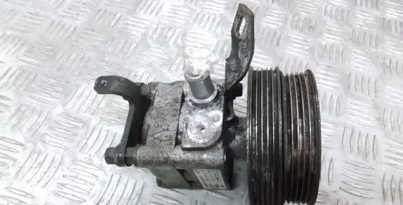 Volvo V70 Power steering pump 31202095 6G913A696NB