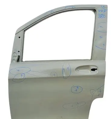 Mercedes-Benz V Class W447 Front door 4477200405.kolumb