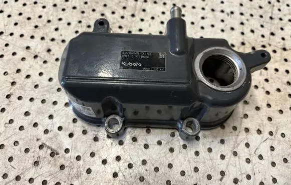 Aixam City III Rocker cam cover Z482