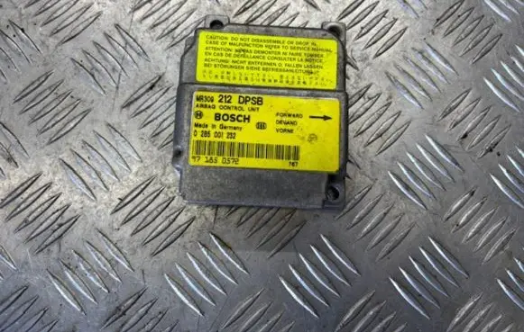 Mitsubishi Carisma Airbag control unit/module MR309212 971850572 0285001232