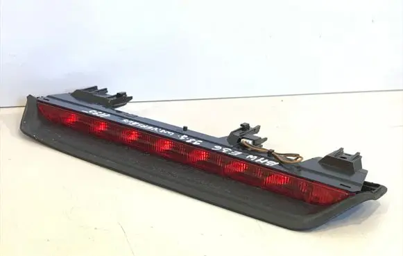 BMW 3 E36 Third/center stoplight