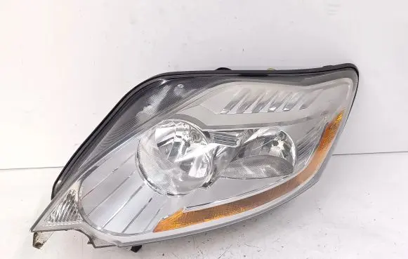 Ford Kuga I Headlight/headlamp 8V4113W030BE