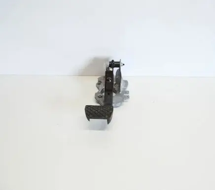 Skoda Octavia Mk2 (1Z) Brake pedal