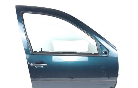 Volkswagen Golf IV Front door