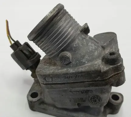 Thermostat/thermostat housing