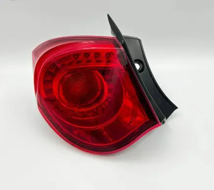 Alfa Romeo Giulietta Rear/tail lights 50513613 02042299900010