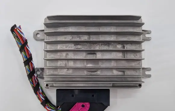 Audi A5 Sound amplifier 8Y0035465A