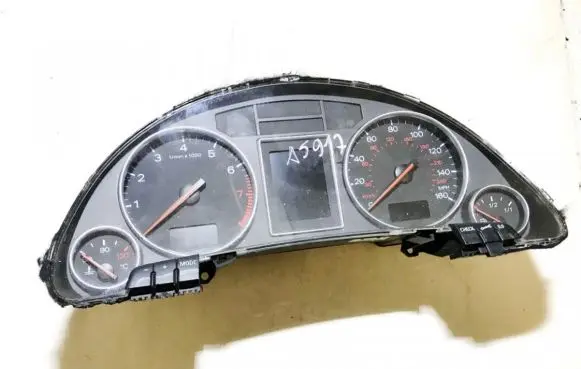 Audi A4 S4 B6 8E 8H Speedometer (instrument cluster) 8e0920950d 02636260