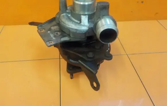 Jaguar S-Type Turbo 4R8Q6K682BL 3MB29