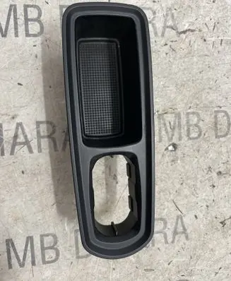 Porsche Macan (95B) Other front door trim element 95B867152