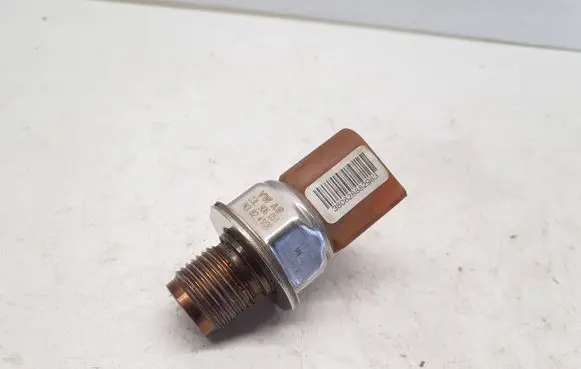 Fuel pressure sensor