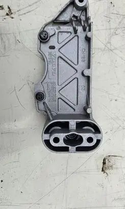 Volvo XC90 Brake pedal bracket assembly 30715183