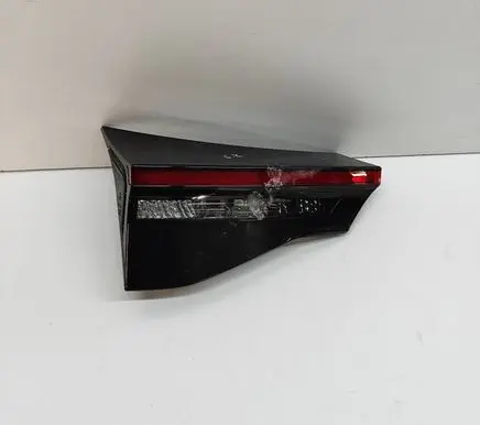 Toyota Yaris Cross Tailgate rear/tail lights 815900DB60