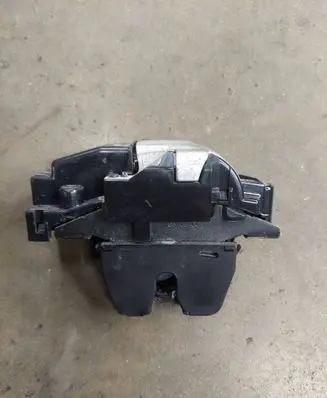 Peugeot 207 Tailgate/trunk/boot lock/catch/latch 9660403980