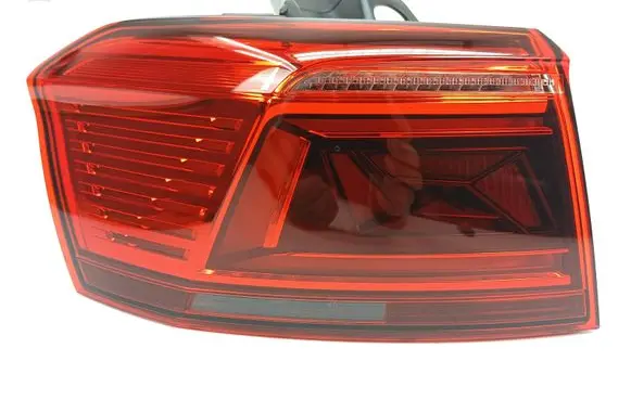 Volkswagen PASSAT B8 Rear/tail lights 3G9945207N