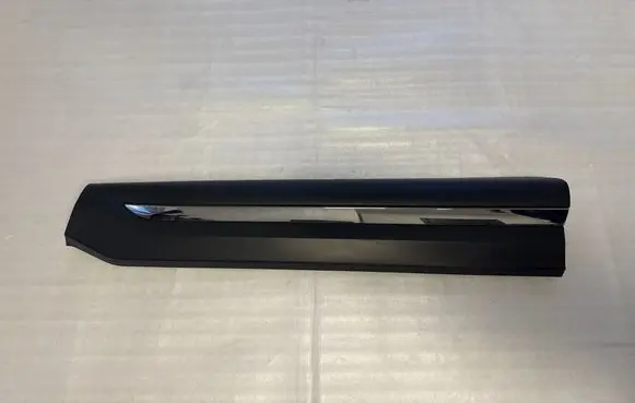 Subaru Ascent Front door trim (molding) 91111XC06B