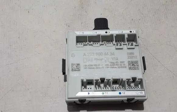 Mercedes-Benz C W206 Door control unit/module A2239006634