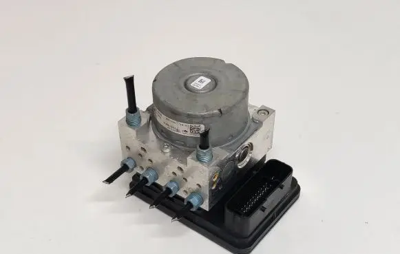 BMW 4 F32 F33 ABS Pump 6887740 6887741