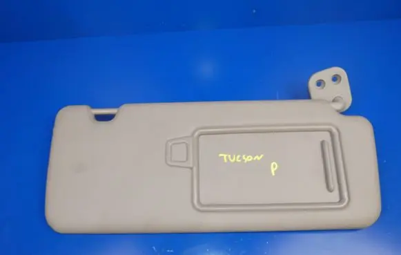 Hyundai Tucson TL Sun visor