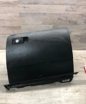 Volkswagen PASSAT B8 Glove box set 3g1857097N
