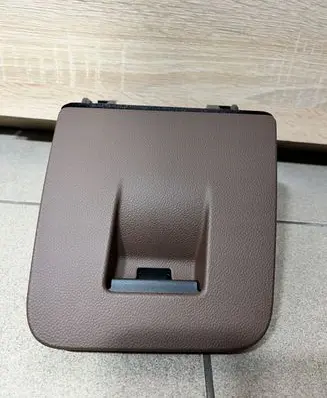 Alfa Romeo Stelvio Glove box braknumeruczci