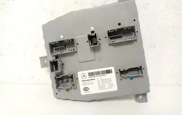 Mercedes-Benz C W205 Fuse module A2059006921
