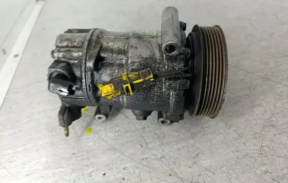 Citroen C4 I Air conditioning (A/C) compressor (pump) 