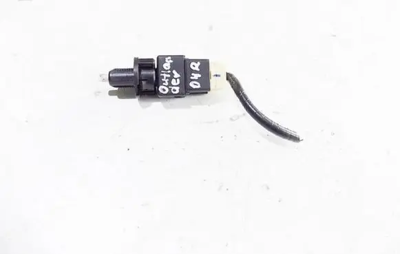 Mitsubishi Outlander Brake pedal sensor switch