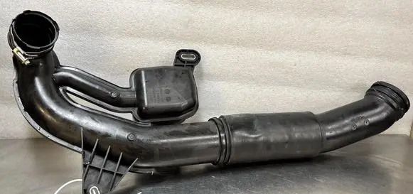 Intercooler hose/pipe