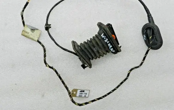 Volkswagen Golf VI Rear door wiring loom 5K4971693AH 5K4971693AK